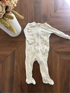 Pehr Footed One-Piece Zipper Sleeper